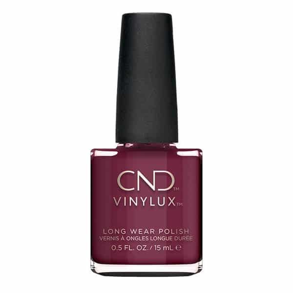 CND Vinylux Decadence #111 neglelak i dyb bordeaux-vinrød
