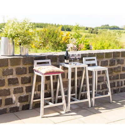 Se tilbud på Rock-Solid cafebord i galvaniseret stål, 50 x 50 x 80 cm. Billigt udsalg! Hurtig levering: 1-2 hverdage. Varenummer: 3NDC-2442. Spar op til 55%.