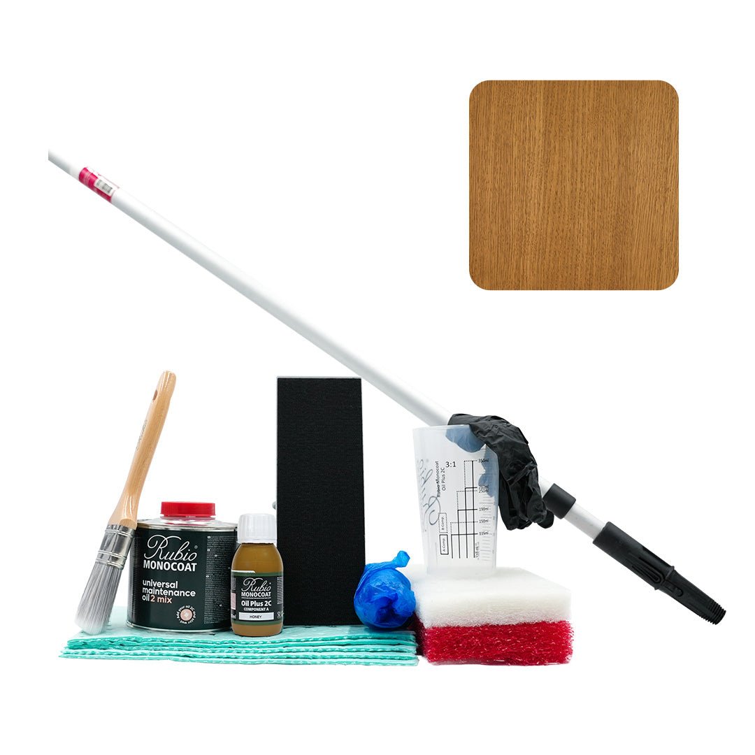 Floor Care Bundle fra Rubio Monocoat, plejepakke til oliebehandlede gulve i gang