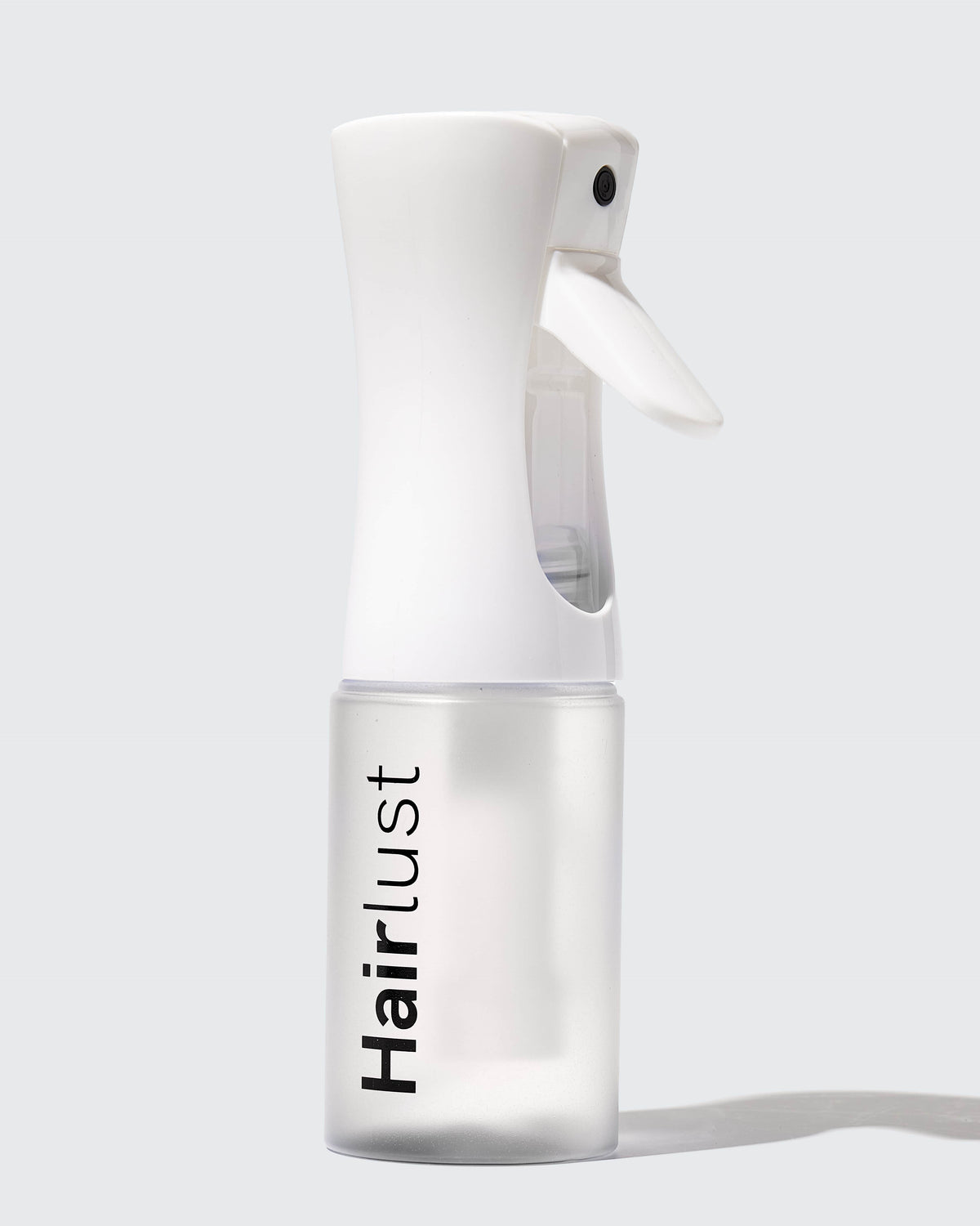 Hairlust Continuous Mist Spray Bottle i hvid, sprayflaske til hår med fin forstøvning