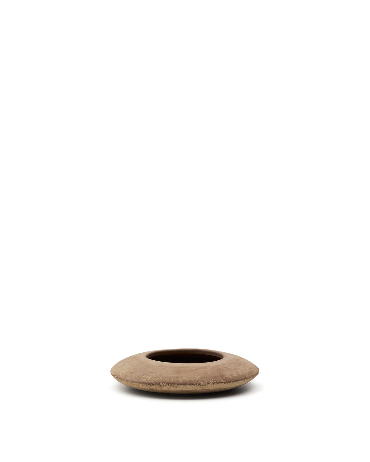Se KAVE HOME Rivor krukke, rund - terracotta med naturlig finish (Ø50) ❤ Kæmpe udvalg i Kave Home - Køb online på udsalg og tilbud lige nu ❤ Lav fragtpris og hurtig levering - Varenummer: Boboonline-118486 og barcode / Ean: 8433840980645 på lager - Udsalg på Udendørs møbler,Krukker og urtepotter,
Udendørs møbler,
Terrasse og have,
Udendørs - diverse Spar helt op til 57% - 2.739 kendte brands til outletpriser