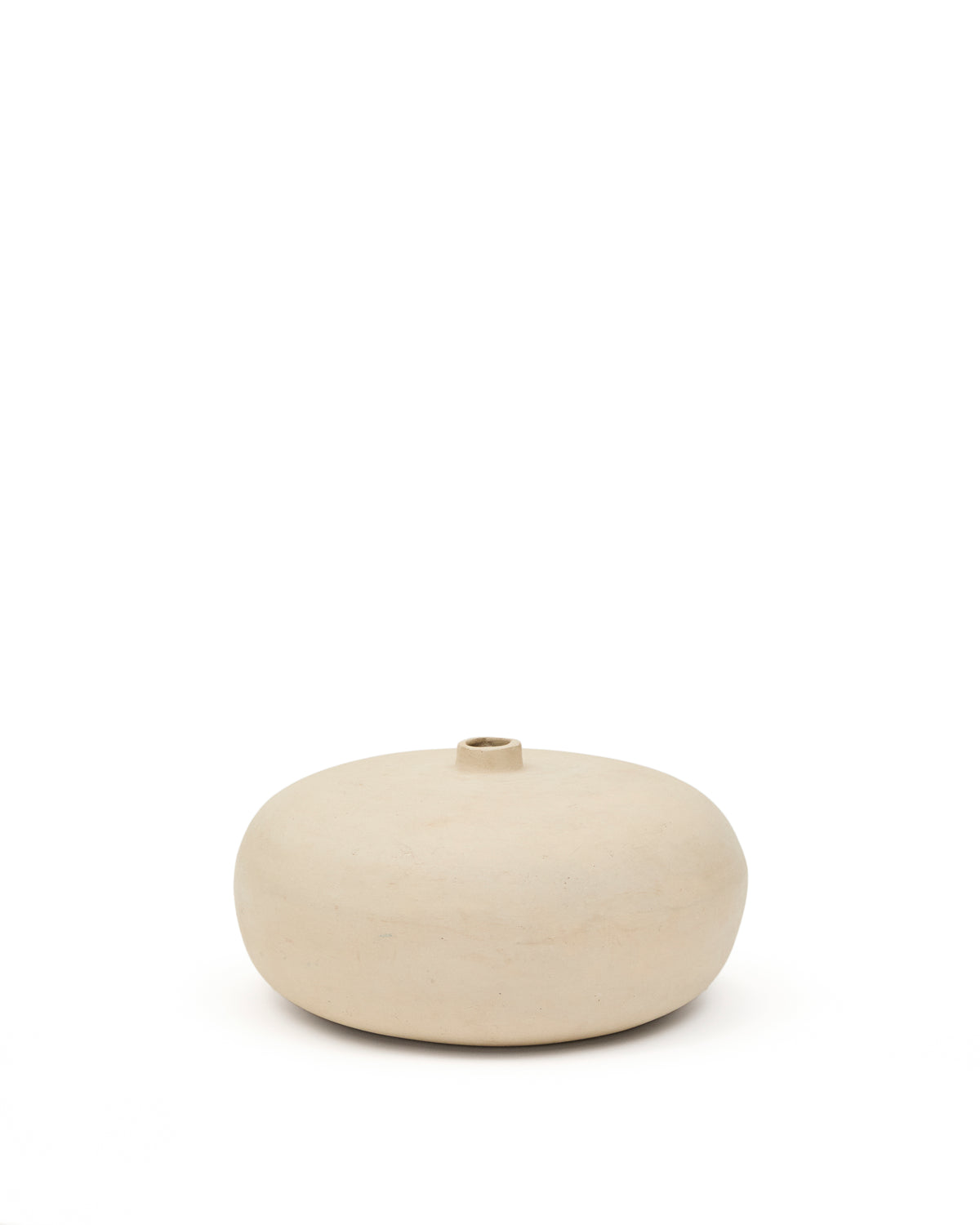 Se KAVE HOME Nivala deko vase, rund - hvid pap-maché (H:15,5cm) ❤ Kæmpe udvalg i Kave Home - Køb online på udsalg og tilbud lige nu ❤ Lav fragtpris og hurtig levering - Varenummer: Boboonline-118472 og barcode / Ean: 8447305007280 på lager - Udsalg på Interiør,Dekoration,Skulpturer og pyntegenstande,
Interiør,
Dekoration Spar stort – op til 53% - Over 2.739 kendte mærker online
