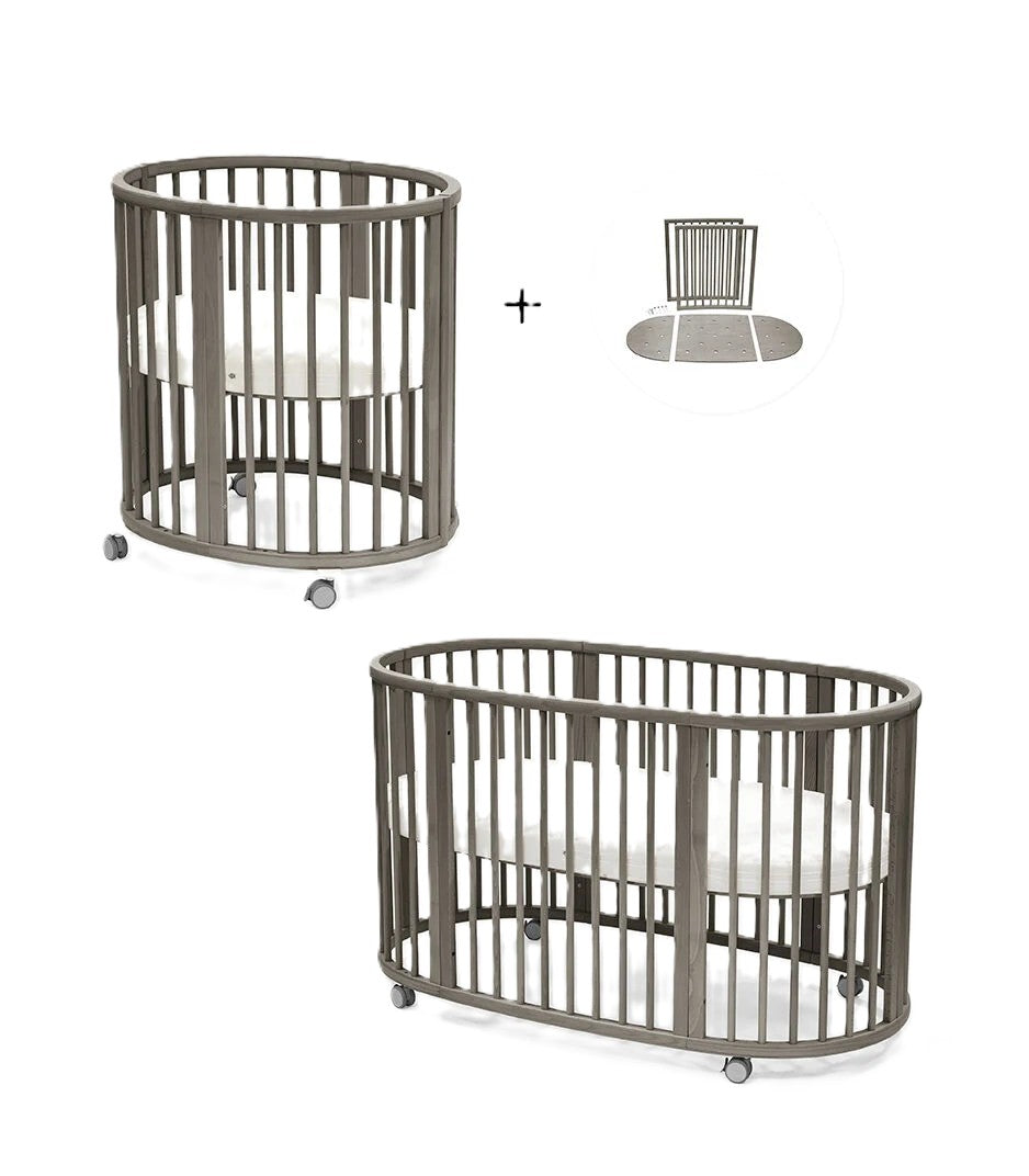 Stokke Sleepi komplet pakke i grå med Sleepi Mini, madrasser og lagner