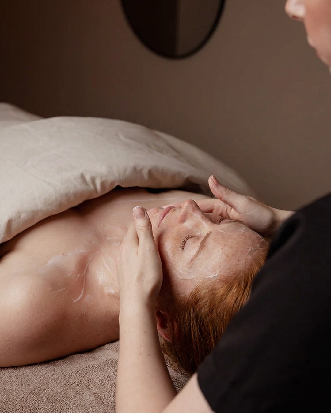 EXOS X Needling, ansigtsbehandling med exosomer og microneedling