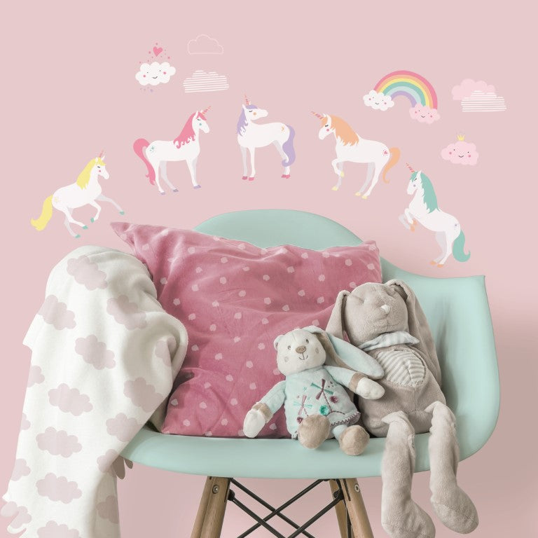 Se Enhjørning / Unicorn Wallstickers ✔ Kæmpe udvalg i Roommates - Køb online på udsalg og tilbud lige nu ✔ Hurtig levering til lave fragtpriser - Varenummer: MMAction-216059 og 34878523583 på lager - Udsalg på Wallstickers til børneværelset Store besparelser – op til 77% - Store besparelser på over 2.281 mærker