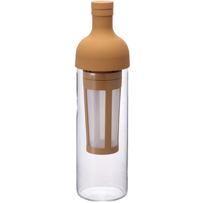 Hario kaffeflaske i farven Mocca med integreret filter og låg til 650 ml cold brew