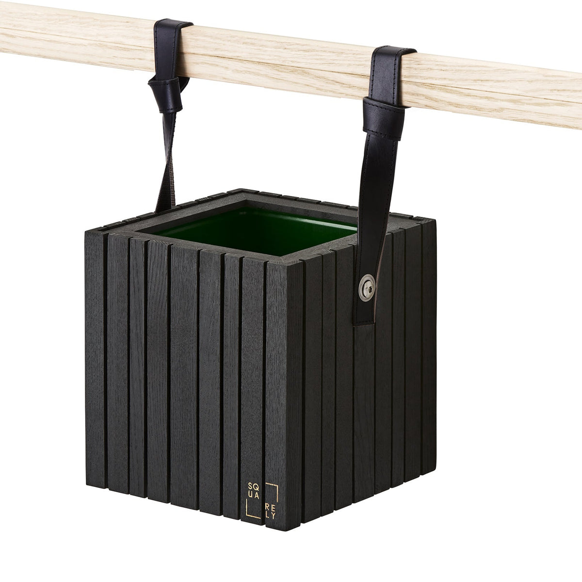 Se Squarely Copenhagen - GrowON plantekasse til ophæng 22x22 cm, 3 farver - Mørk Eg ❤ Kæmpe udvalg i Squarely Copenhagen - Køb online på udsalg og tilbud lige nu ❤ Super billig fragt og lynhurtig levering - Varenummer: Bolig&Haven-47858554667338 og barcode / Ean: 5745000336098 på lager - Udsalg på Spar stort – op til 59% - Kæmpe udsalg på over 2.739 brands
