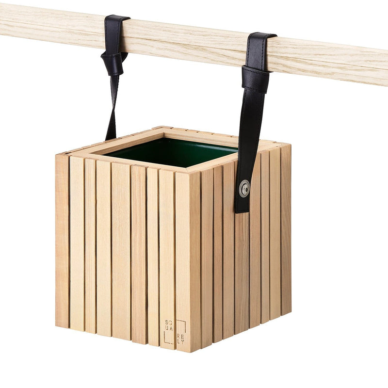 Se Squarely Copenhagen - GrowON plantekasse til ophæng 22x22 cm, 3 farver - Ask natur ❤ Kæmpe udvalg i Squarely Copenhagen ❤ Hurtig levering: 1 - 2 Hverdage samt billig fragt - Varenummer: BGH-47858554601802 og barcode / Ean: &