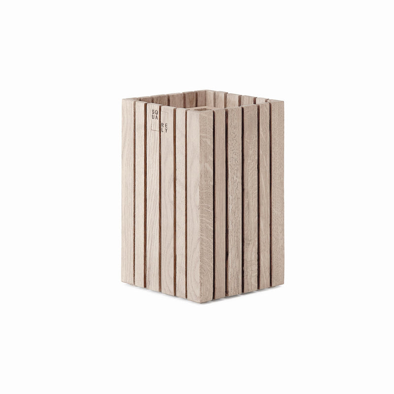 Se Squarely Copenhagen - Grow SMALL plantekasse 14x14 cm, Ubehand. eg, indendørs - Ubehandlet eg (indendørs) ✔ Kæmpe udvalg i  Squarely Copenhagen - Køb online på udsalg og tilbud lige nu ✔ Hurtig levering: 1 - 2 Hverdage samt billig fragt - Varenummer: BGH-50484975993162 og barcode / Ean: 5745000336814 på lager - Udsalg på Alle produkter (Lagerbeholdning er større end 1) Spar op til 66% - Over 1324 kendte brands på udsalg