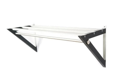 Se tilbud på HH7 Hattehylde, 98 cm, rustfri stål & 6 træfinish. Billigt udsalg! Antracitgrå træ & stål. Hurtig levering: 1-2 hverdage. Varenummer: 3NDC-5275-6553. Spar op til 57%.