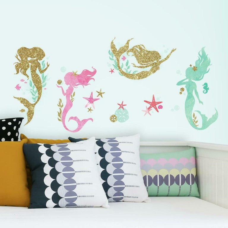 Se Havfrue glitter wallstickers ✔ Kæmpe udvalg i Roommates - Køb online på udsalg og tilbud lige nu ✔ Lav fragtpris og hurtig levering - Varenummer: MMAction-216050 og 34878624419 på lager - Udsalg på Wallstickers til børneværelset Spar stort – op til 59% - 2.739+ mærker samlet til lave priser