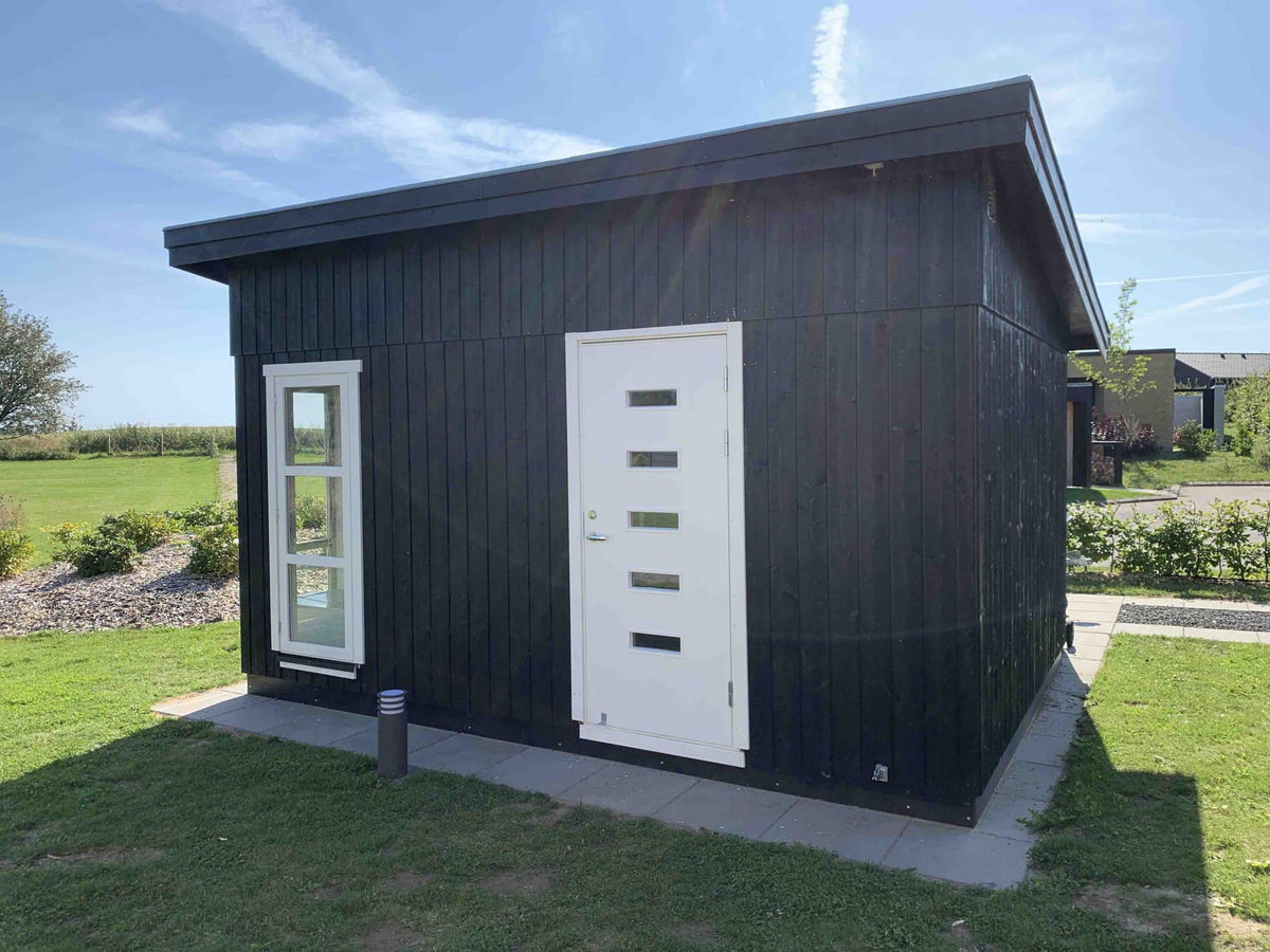 Moderne havehus Tony 2 på 13,6 m² i enkelt design, fra Sølund Huse