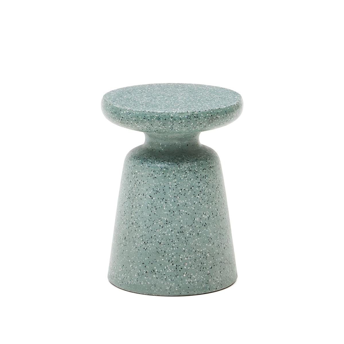 Se KAVE HOME Mesquida udendørs sidebord, rund - grøn terrazzo (Ø39) ❤ Kæmpe udvalg i Kave Home - Køb online på udsalg og tilbud lige nu ❤ Meget billig fragt og hurtig levering: 1 - 2 hverdage - Varenummer: Boboonline-110115 og barcode / Ean: 8433840914008 på lager - Udsalg på Udendørs møbler,Udendørs loungemøbler,
Møbler,
Udendørs møbler,
Udendørs loungeborde,
Terrasse og have, Spar op til 51% - Over 785 kendte brands på udsalg
