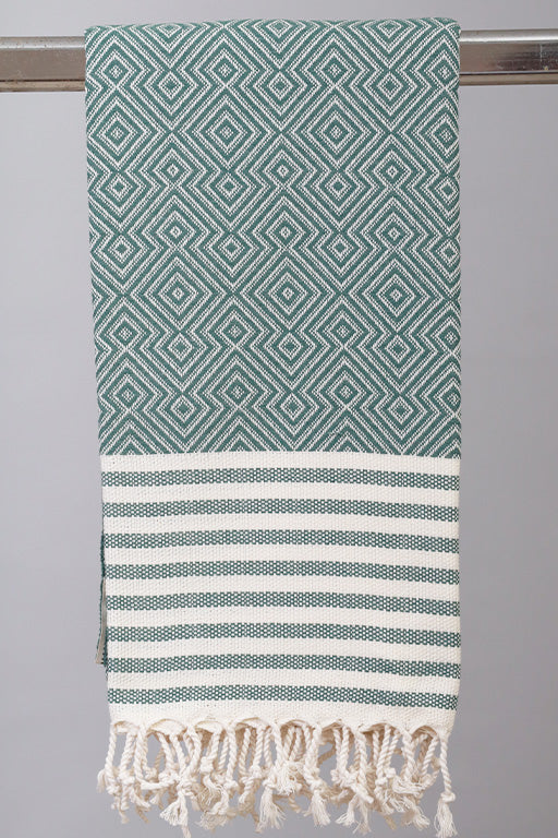 Vintergrønt Hamam Jessy håndklæde i størrelsen 90 x 180 cm