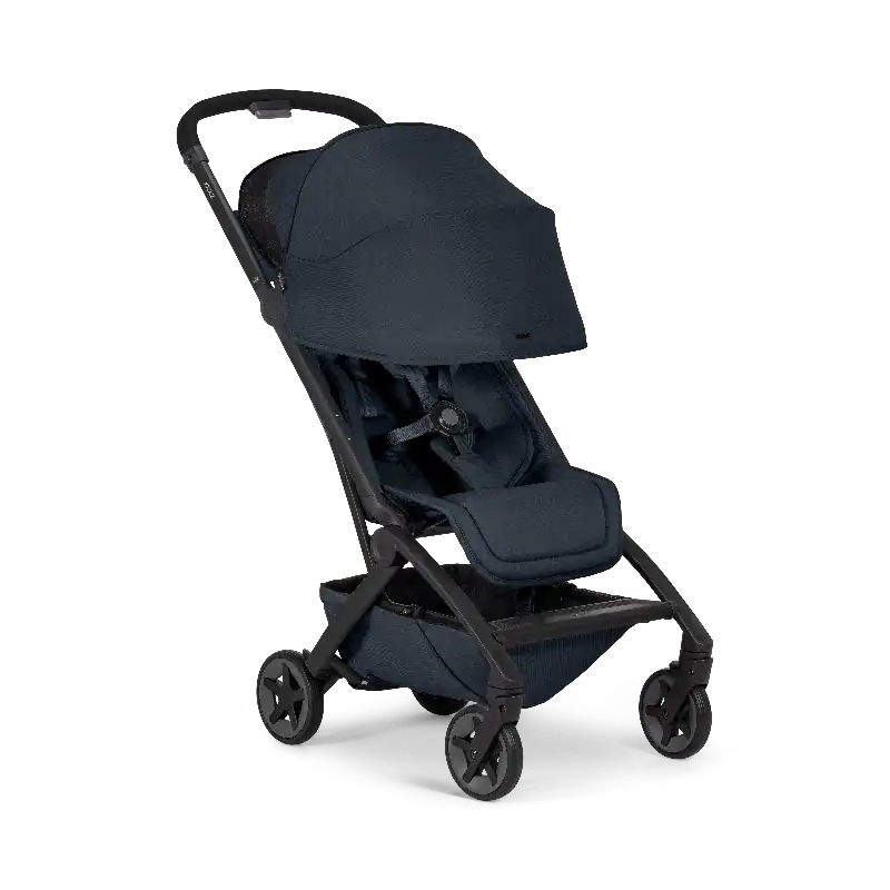 Joolz Aer2 klapvogn i farven Dark Navy Blue