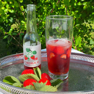 Se billigt tilbud på Drikkeklar saft - Jordbær! Stort udvalg online. Køb nu og få hurtig levering (1-2 hverdage) med billig fragt. Spar op til 62%!