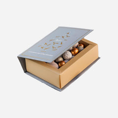 Xocolatl Grey Christmas Book, julebog fyldt med dragé
