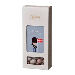 Xocolatl Hygge gaveæske med spanske mandler, chokolade, karamel og solbær
