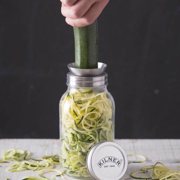 Se Spiralizer Sæt Kilner ® 1 Liter ✔ Kæmpe udvalg i Kilner - Køb online på udsalg og tilbud lige nu ✔ Billig fragt • Hurtig levering - Varenummer: Barlife-688926 og 5010853233550 på lager - Udsalg på Køkken - Køkkenartikler - Rivejern Spar helt op til 57% - Kæmpe udsalg på over 739 mærker