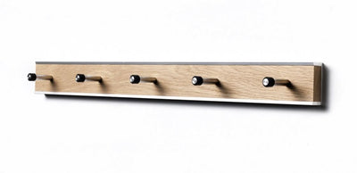 Se tilbud på KR35 Knagerække, 60 cm, 5 finish. Sæbebehandlet eg & stål. Billig fragt & hurtig levering. Udsalg på Entre > Knagerækker. Spar op til 61%.