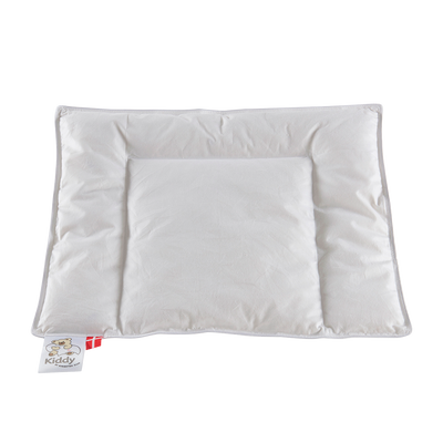 Se billigt tilbud på KIDDY And babypude 40x45 cm! Udsalg på Ringsted Dun - Køb online nu. Hurtig levering, billig fragt. Varenummer: HOMFEE-3568. Spar op til 66%.