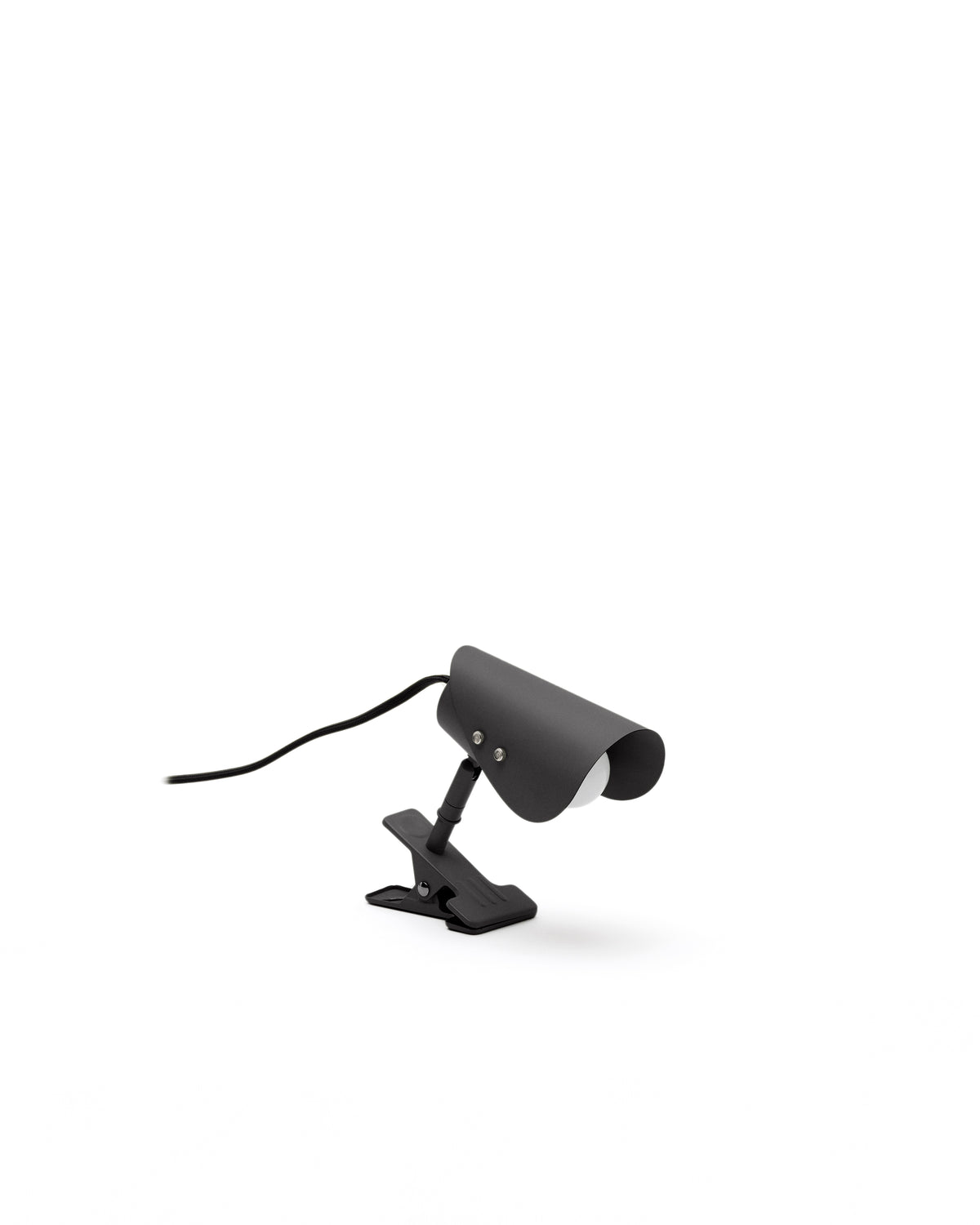 Se KAVE HOME Jula lille bordlampe, m. klemme - sort metal ❤ Kæmpe udvalg i Kave Home - Køb online på udsalg og tilbud lige nu ❤ Meget billig fragt og hurtig levering: 1 - 2 hverdage - Varenummer: Boboonline-117765 og barcode / Ean: 8433840994826 på lager - Udsalg på Interiør,Belysning,Lamper,Bordlamper,
Interiør,
Belysning,
Lamper,
Billige lamper,
Bi Spar op til 51% - Over 785 kendte brands på udsalg