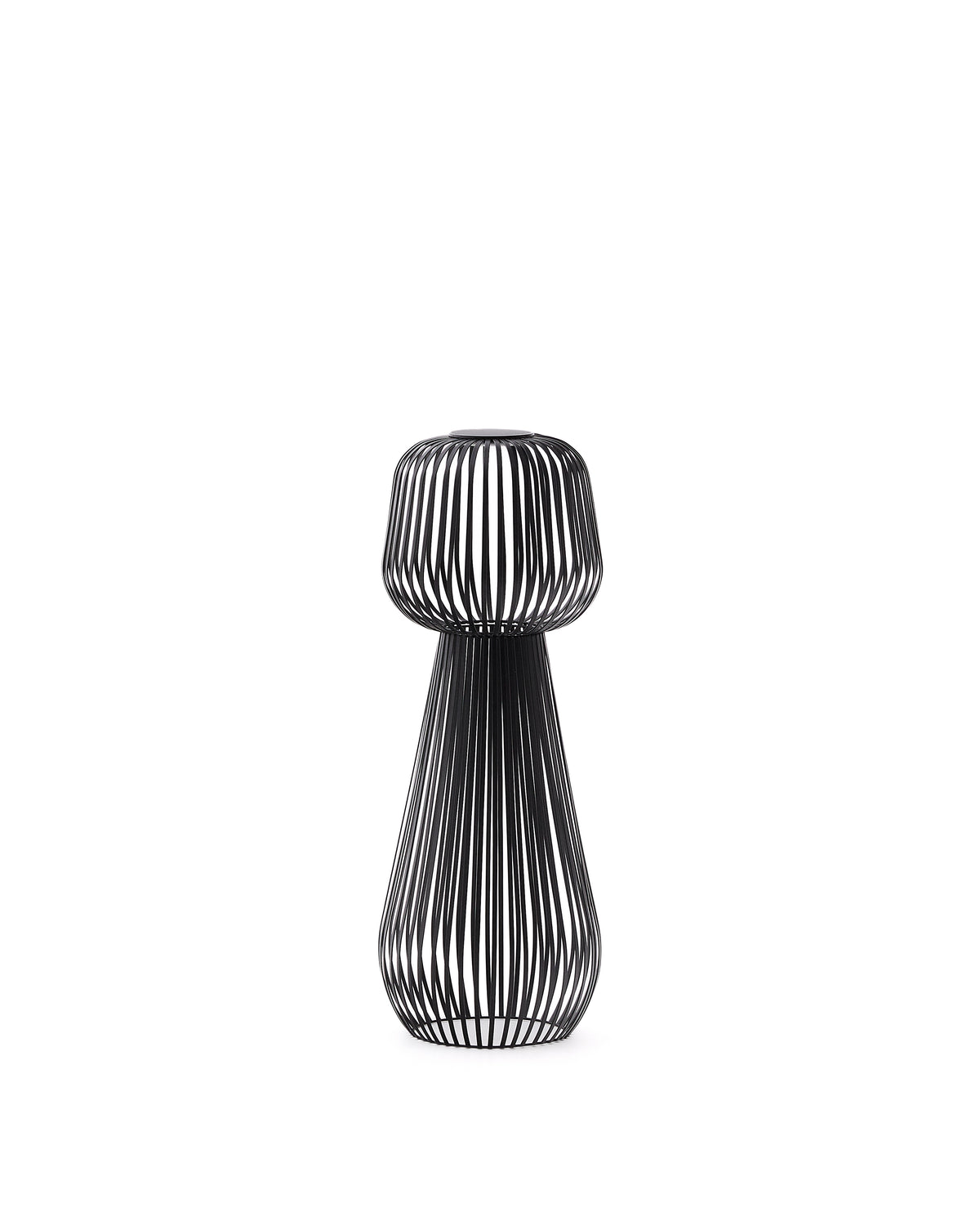 Se KAVE HOME Reiba udendørs gulvlampe, bærbar, m. aftageligt solpanel - sort metal ❤ Kæmpe udvalg i Kave Home - Køb online på udsalg og tilbud lige nu ❤ Meget billig fragt og hurtig levering: 1 - 2 hverdage - Varenummer: Boboonline-118026 og barcode / Ean: 8433840994758 på lager - Udsalg på Interiør,Belysning,Udendørsbelysning,
Udendørs møbler,
Havetilbehør,
Terrasse og have,
Udendørs - diverse, Spar op til 51% - Over 785 kendte brands på udsalg