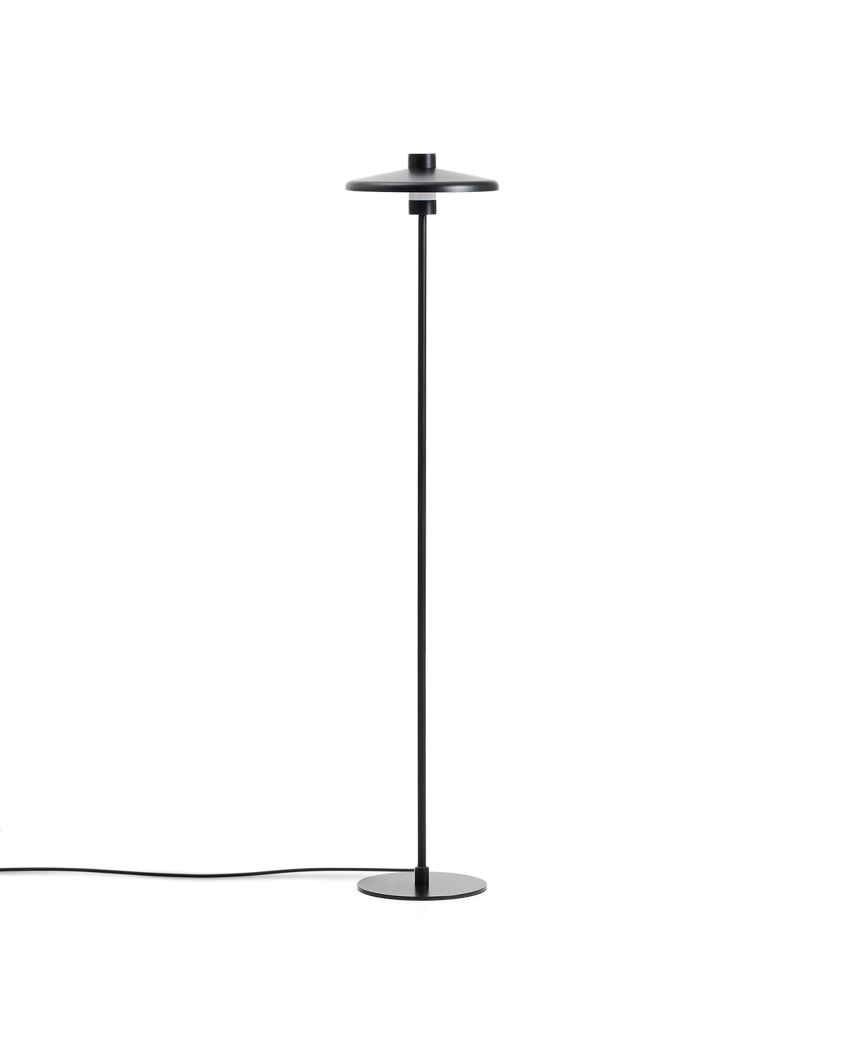 Se KAVE HOME Nuvira gulvlampe - sort satinmetal ❤ Kæmpe udvalg i Kave Home - Køb online på udsalg og tilbud lige nu ❤ Meget billig fragt og hurtig levering: 1 - 2 hverdage - Varenummer: Boboonline-123209 og barcode / Ean: 8447305030974 på lager - Udsalg på Interiør,Belysning,Lamper,Gulvlamper og standerlamper,
Interiør,
Belysning,
Lamper,
Dagligstue, Spar op til 51% - Over 785 kendte brands på udsalg
