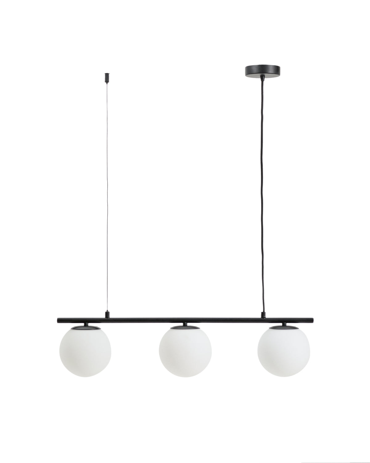 Se KAVE HOME Brisia loftlampe - 3 matterede glaskugler og sort metal (Ø15) ❤ Kæmpe udvalg i Kave Home - Køb online på udsalg og tilbud lige nu ❤ Meget billig fragt og hurtig levering: 1 - 2 hverdage - Varenummer: Boboonline-123640 og barcode / Ean: 8447305078662 på lager - Udsalg på Interiør,Belysning,Lamper,Loftlamper,
Interiør,
Belysning,
Lamper,
Pendler,
Billige l Spar op til 51% - Over 785 kendte brands på udsalg