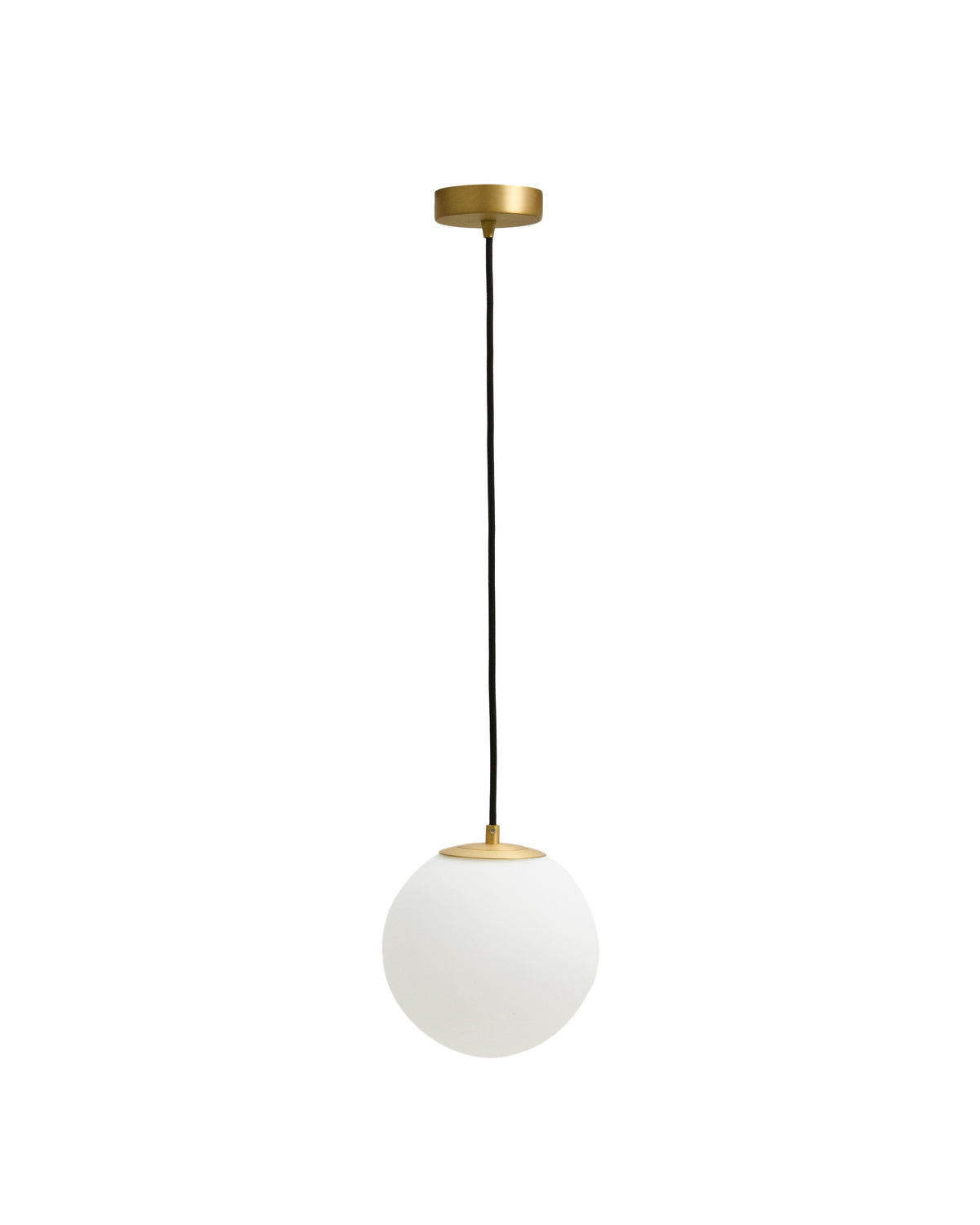 Se KAVE HOME Brisia loftlampe - 1 matteret glaskugle og børstet messingfinish metal (Ø15) ❤ Kæmpe udvalg i Kave Home - Køb online på udsalg og tilbud lige nu ❤ Meget billig fragt og hurtig levering: 1 - 2 hverdage - Varenummer: Boboonline-123644 og barcode / Ean: 8447305053249 på lager - Udsalg på Interiør,Belysning,Lamper,Loftlamper,
Interiør,
Belysning,
Lamper,
Pendler,
Billige l Spar op til 51% - Over 785 kendte brands på udsalg