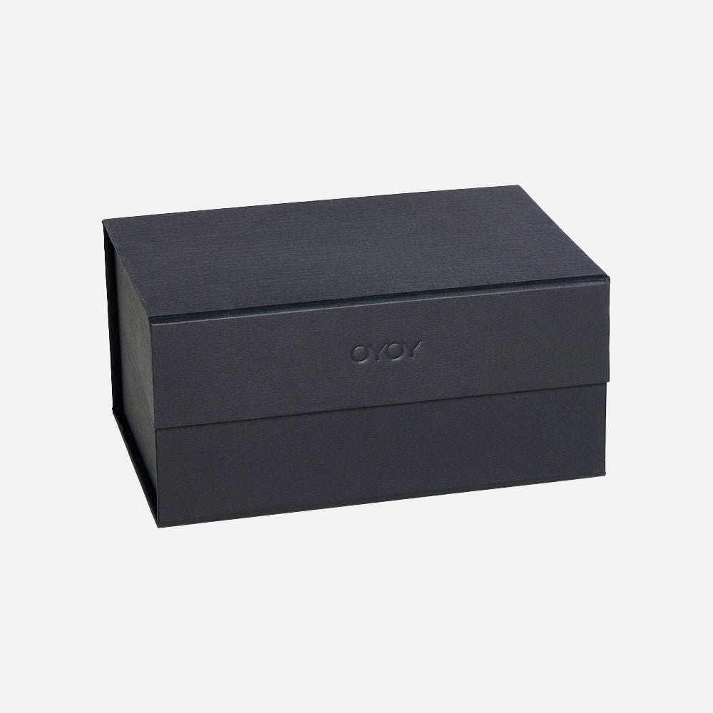 Se OYOY Living Design HAKO Storage box - Sort - A5 ❤ Kæmpe udvalg i OYOY Living Design - Køb online på udsalg og tilbud lige nu ❤ Hurtig levering til lave fragtpriser - Varenummer: HomeFeeling-5326 og barcode / Ean: 5712195071646 på lager - Udsalg på Alt interiør - Opbevaring Spar helt op til 79% - Kæmpe udsalg på over 739 brands