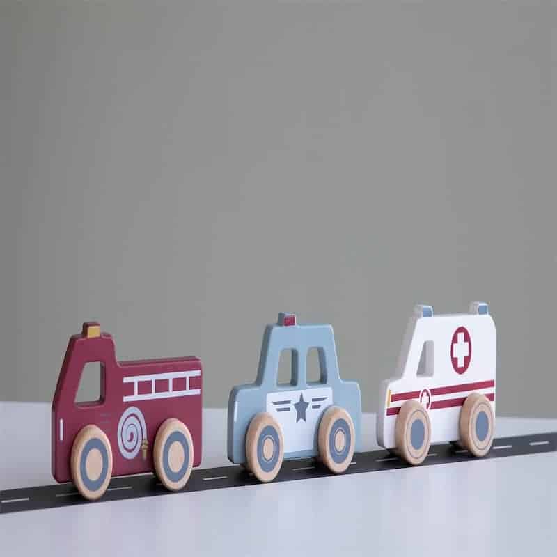 Little Dutch legetøjskøretøjer i træ: ambulance, politibil og brandbil