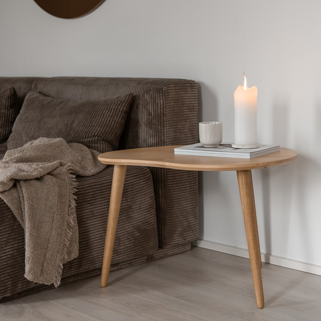 Se CT 10 - Sofabord i massiv bøg med paletform og størrelse 74 x 55 cm Højde 40 cm Lakeret ❤ Kæmpe udvalg i 3-nordic - Køb online på udsalg og tilbud lige nu ❤ Hurtig levering til lave fragtpriser - Varenummer: 3-nordic-179-4040 og barcode / Ean: på lager - Udsalg på Dagligstue - Sofaborde - Nordisk designs - enkelt, tidløst og elegant Spar stort – op til 71% - Over 2.739 kendte brands på stort udsalg