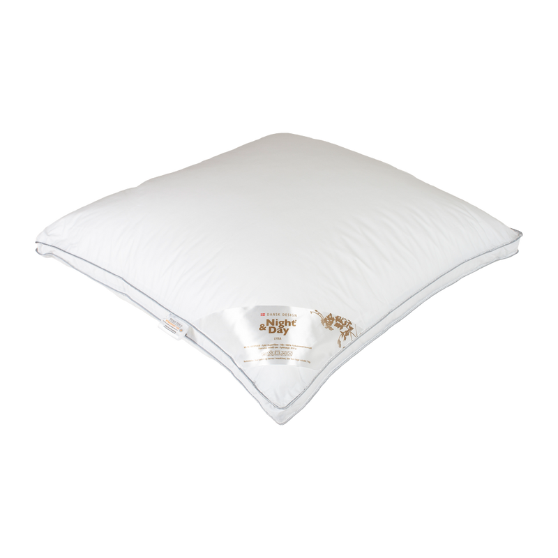 Se LYRA fiberpude 60x63 cm på tilbud! Billig fragt & hurtig levering (1-2 dage). Spar op til 53% på udsalg. Over 1354 mærker.