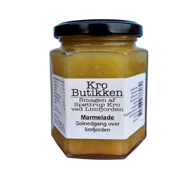 Se tilbud på Kromandens appelsinmarmelade med klementiner og ingefær! Billigt udsalg på 3-nordic. Køb online nu! Hurtig levering, 1-2 hverdage. Varenummer: 3NDC-3002. Spar op til 55%.