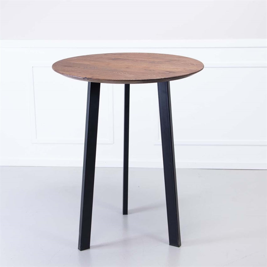 Rundt Miami barbord i massiv eg med smoked olie fra Wood by Nordic