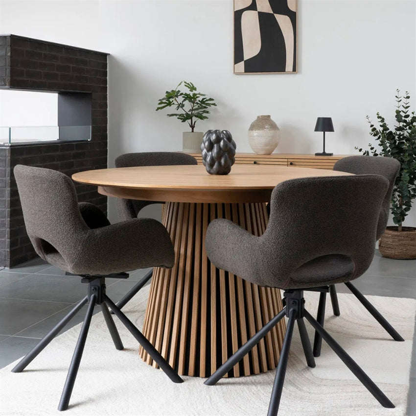 Wood by Nordic Lisette spisebord i egefiner og MDF med to tillægsplader