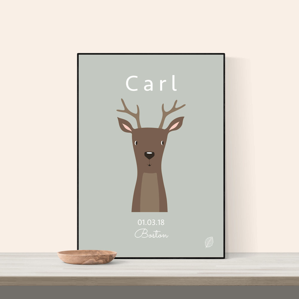 Personlig plakat med blåt rådyr fra Nordic Simply, 30x40 cm, i sort træramme