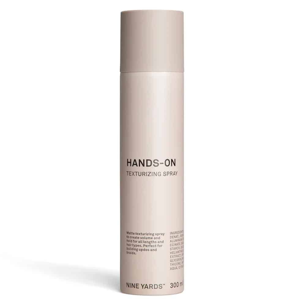 Flaske Nine Yards Hands On Texturizing Spray, teksturspray på 300 ml