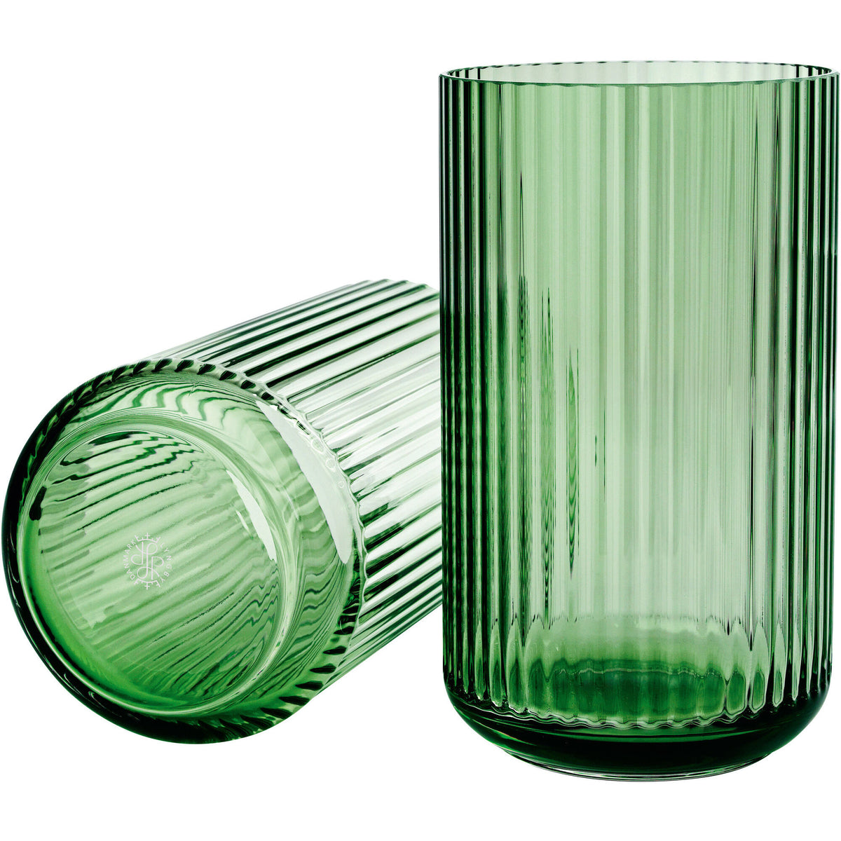 Lyngbyvasen fra Lyngby Porcelæn i glas, farven copenhagen green, 25 cm høj