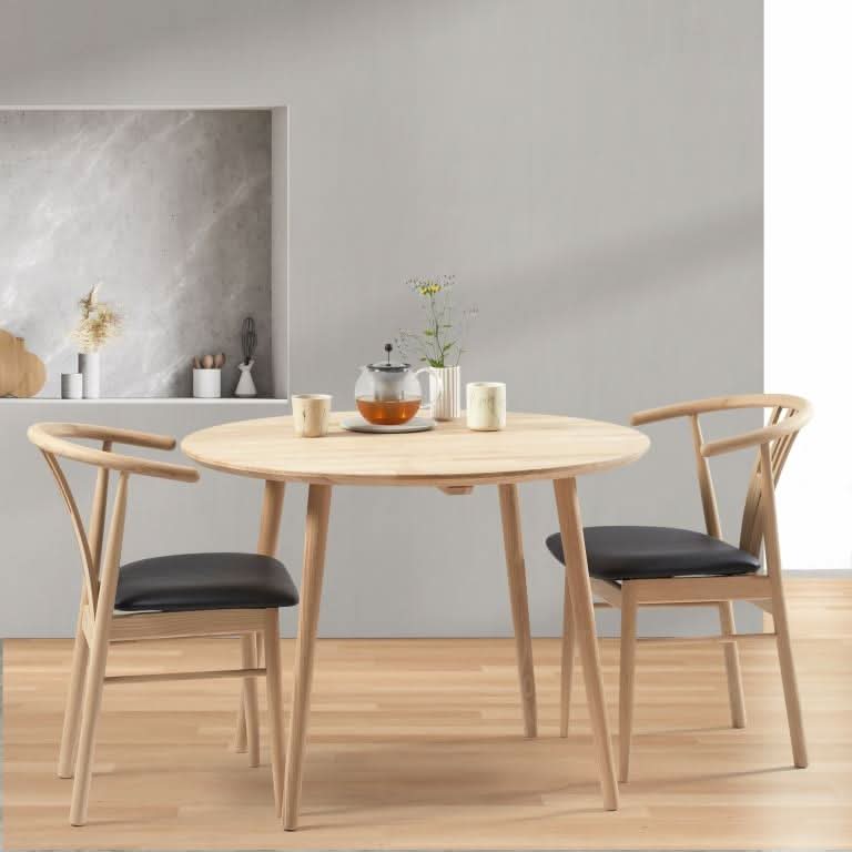 Se billigt tilbud på DT 100 spisebord i massiv eg, 100 cm. Udsalg online på 3-nordic. Hurtig levering, billig fragt. Varenummer: 3NDC-8238. Spar op til 54%.