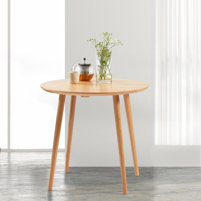 Se DT 100 - Rundt spisebord i massiv bøg, diameter 70 cm. Sæbebehandlet ❤ Kæmpe udvalg i 3-nordic - Køb online på udsalg og tilbud lige nu ❤ Super billig fragt og lynhurtig levering - Varenummer: 3-nordic-3943-5785 og barcode / Ean: på lager - Udsalg på Spisestue - Spiseborde - Nordiske designs - enkelt, tidløst og elegant Op til 57% rabat - Over 1.329 brands på online udsalg