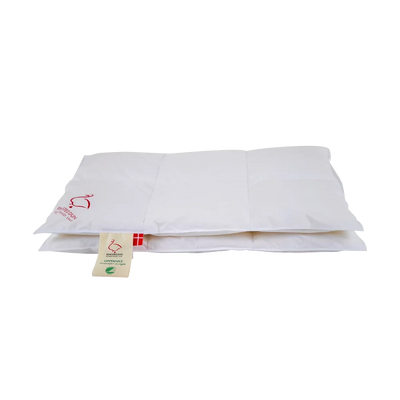 Se OMTANKE Økologisk babydyne på udsalg! Billig fragt & hurtig levering. Køb online nu med tilbud. Spar op til 55%.
