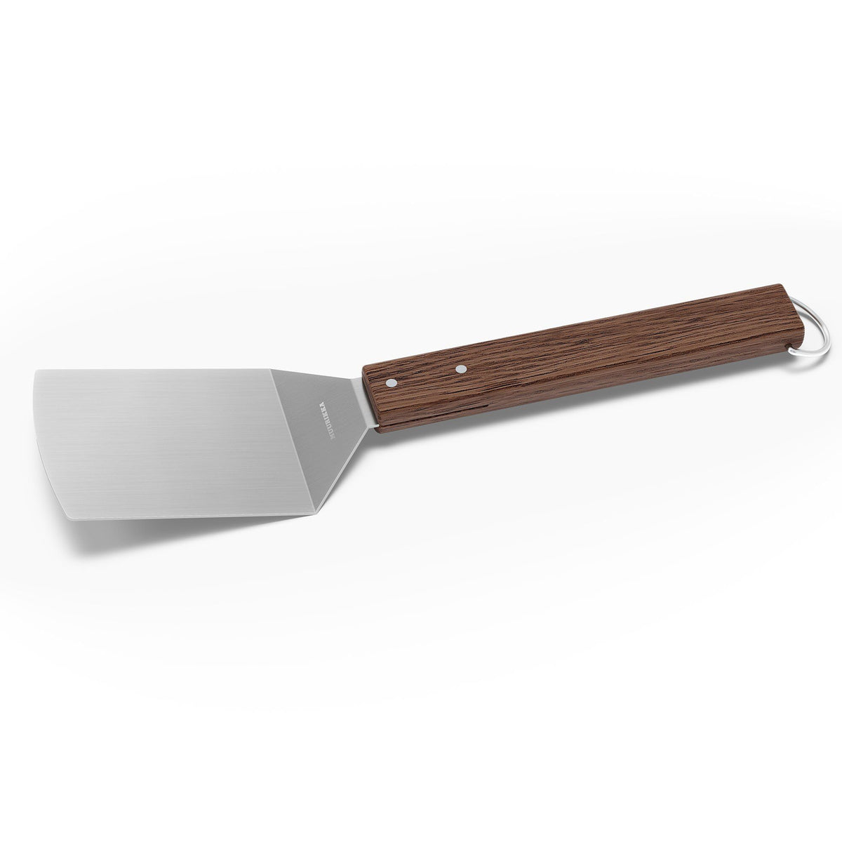 Muurikka grillspade i rustfrit stål med D-formet håndtag af røget asketræ