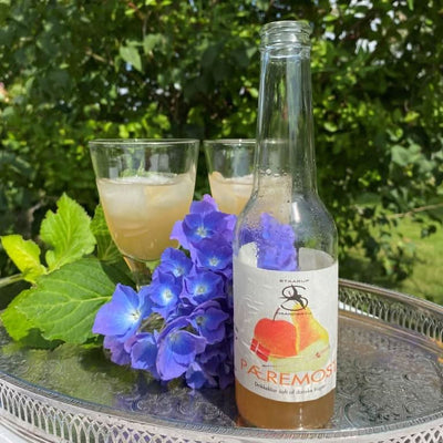 Se billigt tilbud på Drikkeklar saft - Pæremost! Stort udvalg online. Køb nu og få hurtig levering. Udsalg på Lifestyle > Mad & drikke > Drikkevarer > Saft og most. Spar op til 65%.