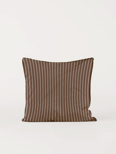 Se DAWN Percale Pudebetræk (60x63) - Chocolate Stripes - Brunt på udsalg! Billigt tilbud - Spar op til 54%! Hurtig levering: 1-2 hverdage. Køb online nu!