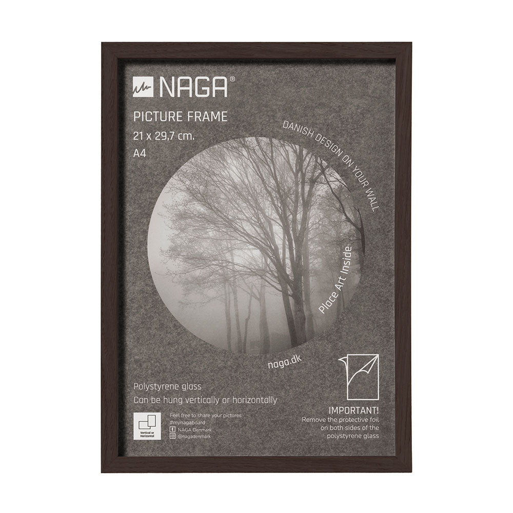 Billedramme i mørk eg, massivt træ, 21 x 29,7 cm