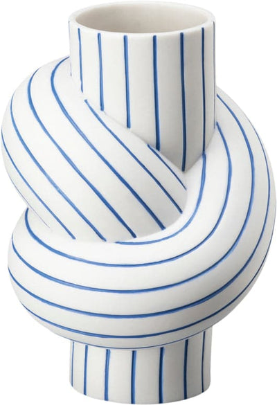 Se Rosenthal Vase 12cm, Blueberry, Node Stripes - Vaser ❤ Stort online udvalg i Rosenthal ❤ Meget billig fragt og hurtig levering: 1 - 2 hverdage - Varenummer: MGS-S12781598 og barcode / Ean: 4012434716828 på lager - Udsalg på Bolig - Interiør - Vaser & urtepotteskjulere - Vaser Spar op til 52% - Over 1324 kendte brands på udsalg