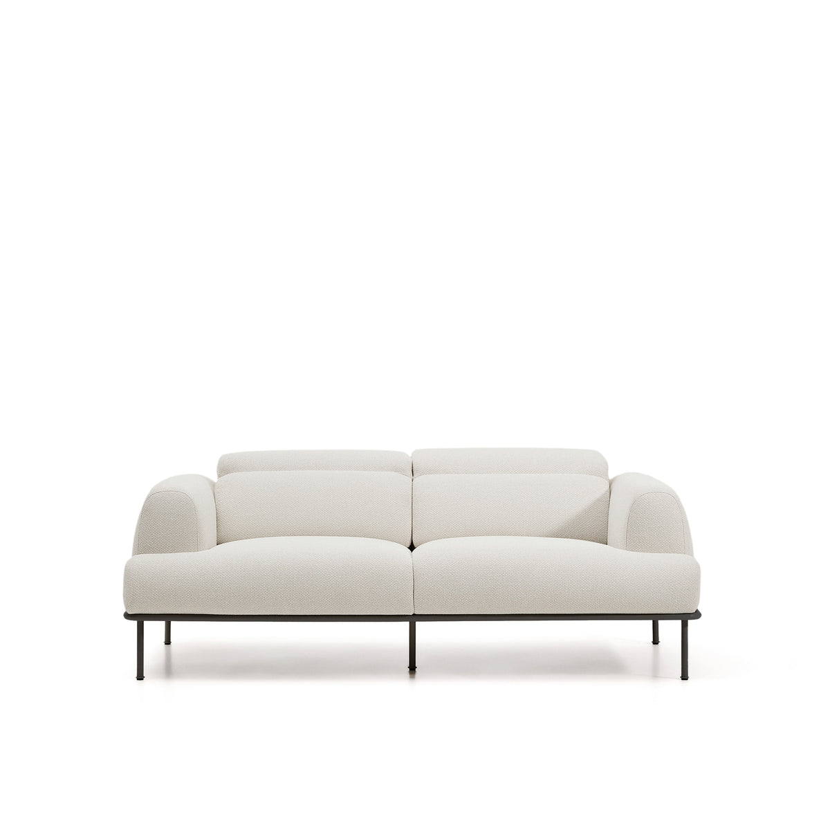 Se KAVE HOME Aurum 2-pers sofa, m. bevægelig nakkestøtte - ecru chenille og mat grå metal ❤ Kæmpe udvalg i Kave Home - Køb online på udsalg og tilbud lige nu ❤ Meget billig fragt og hurtig levering: 1 - 2 hverdage - Varenummer: Boboonline-123594 og barcode / Ean: 8447305094280 på lager - Udsalg på Møbler,Sofaer,2 personers sofaer,
Møbler,
Sofaer,
Stofsofaer,
Dagligstue,
Sofaer Spar op til 51% - Over 785 kendte brands på udsalg
