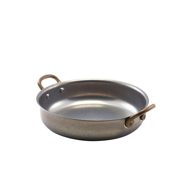 Se Genware Vintage Steel Rund Fad 18,5 x 4,5 Cm ✔ Kæmpe udvalg i Genware - Køb online på udsalg og tilbud lige nu ✔ Lav fragtpris og hurtig levering - Varenummer: Barlife-1552902 og 5020403115694 på lager - Udsalg på Køkken - Borddækning Spar stort – op til 59% - Eksklusivt udsalg på over 2.739 mærker